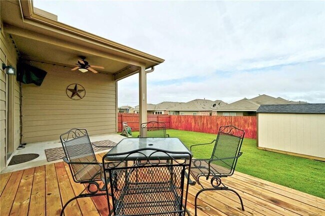 Building Photo - 184 Adoquin Trail