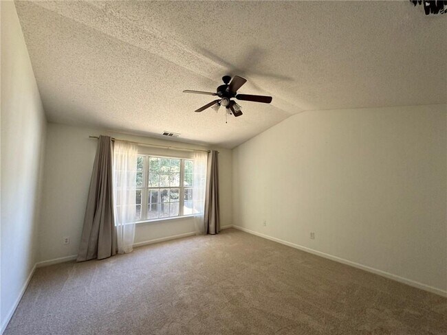 Building Photo - 527 Mullein Trace