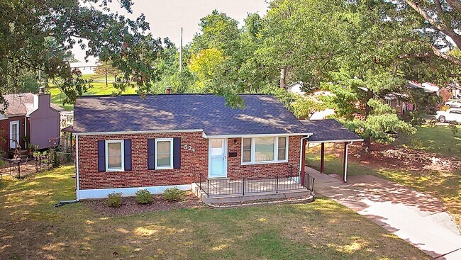 Building Photo - 524 Laven del Ln