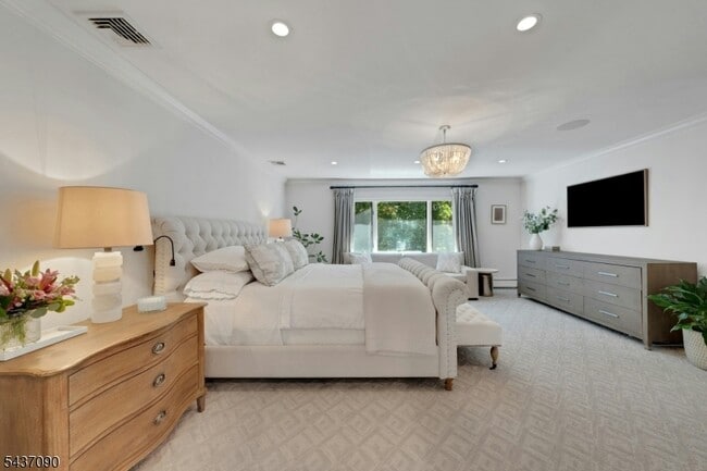 Building Photo - 224 Barnstable Dr