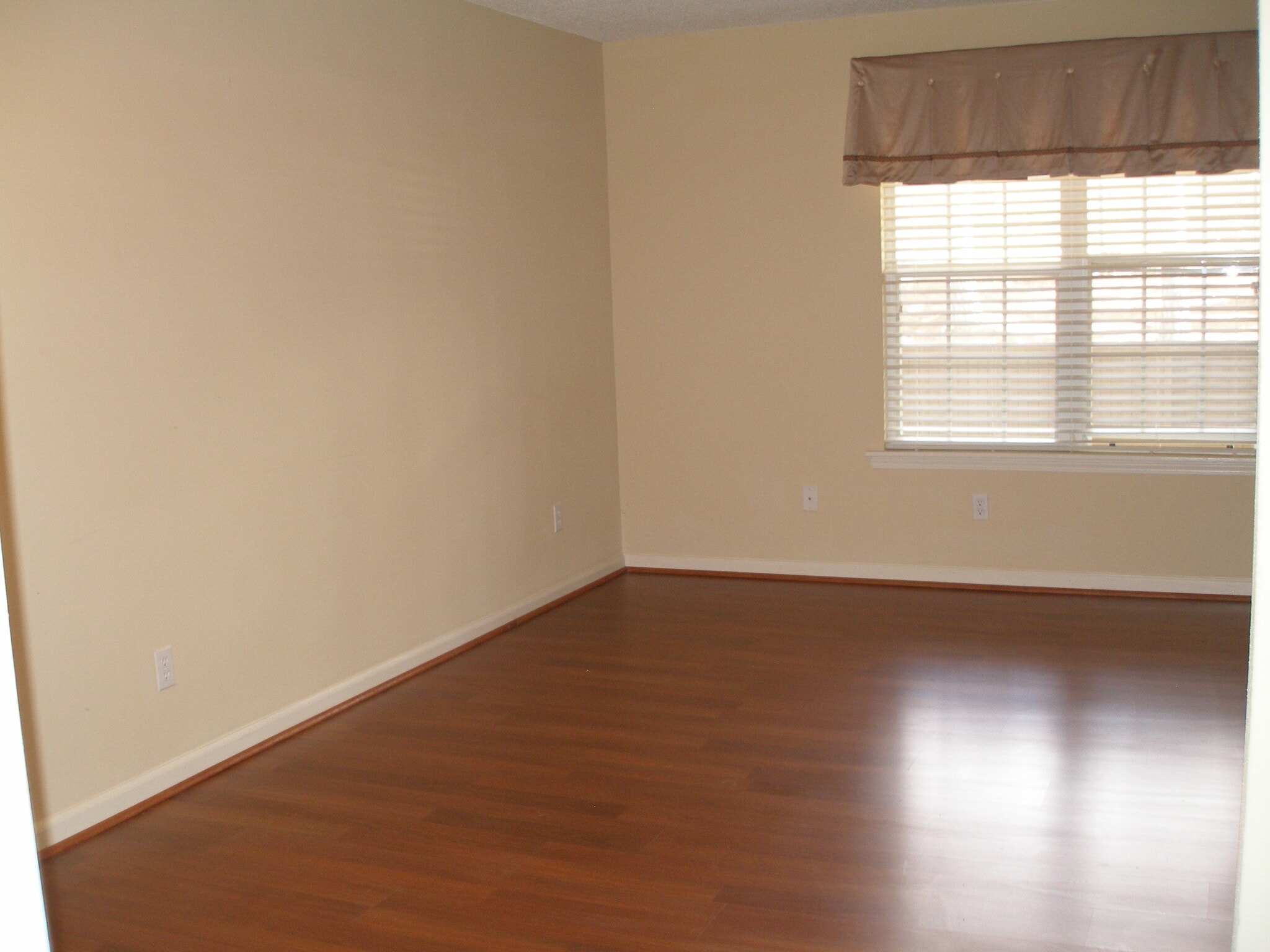 the 2nd bedroom - 508 Patton Chapel Way