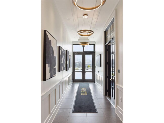 Building Photo - 1111 W River Pkwy