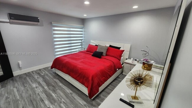 Building Photo - 11521 SW 80th Terrace