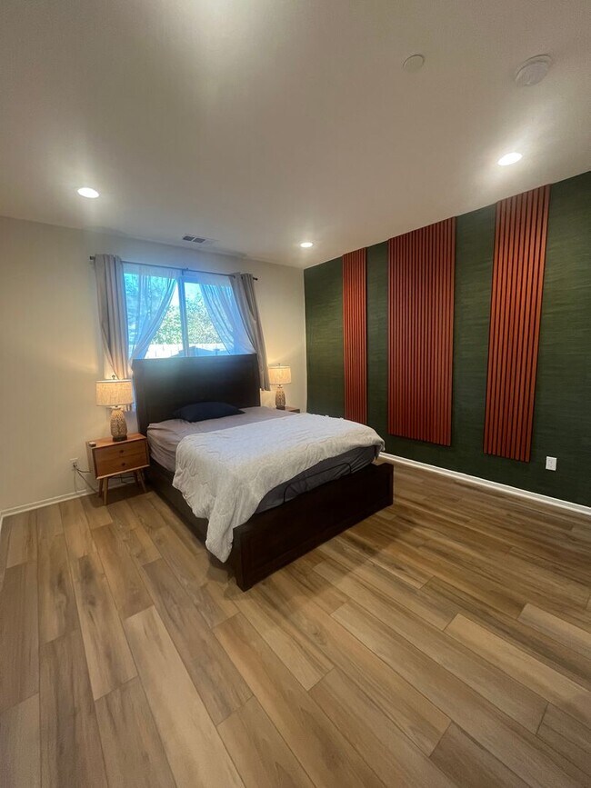 Building Photo - Beautiful Single-Family Home in Terramor