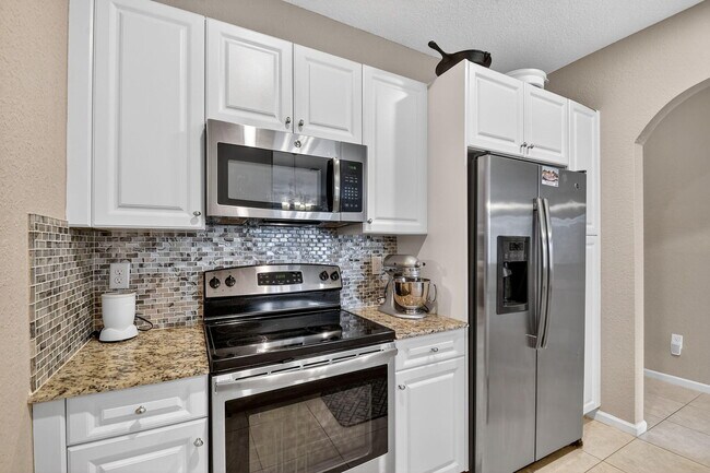 Building Photo - 5296 Palm Colony Dr