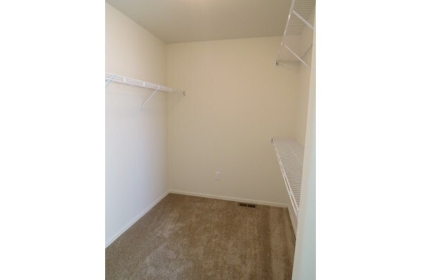 Building Photo - Spacious 3 Bed, 2 1/2 Bath in Berthoud