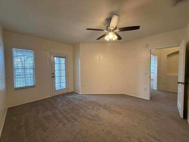 Building Photo - 1106 Belmont Pl