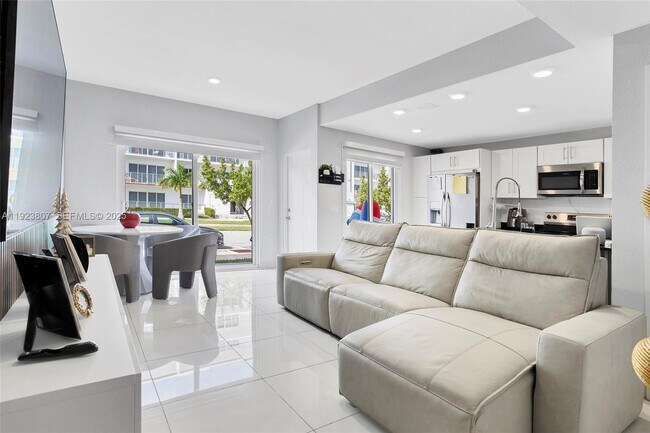 Building Photo - 25872 SW 139th Path