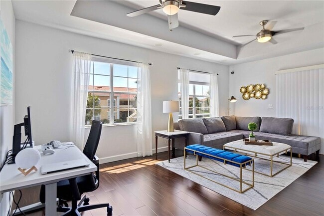 Building Photo - 1020 Villagio Cir