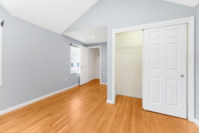 Building Photo - 1005 Trapelo Rd