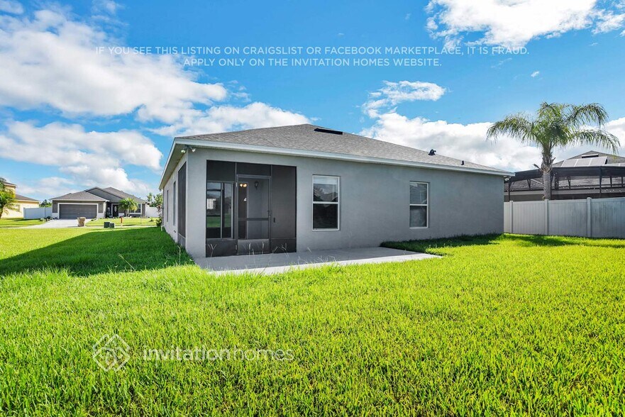 Building Photo - 4514 MacKenzie Way