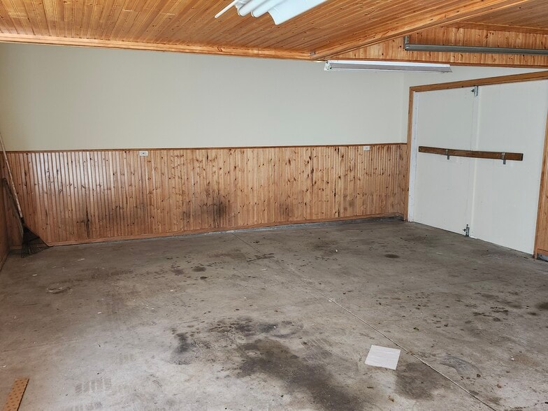 Building Photo - 455 S Northwest Hwy