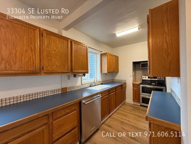 Building Photo - 33304 SE Lusted Rd