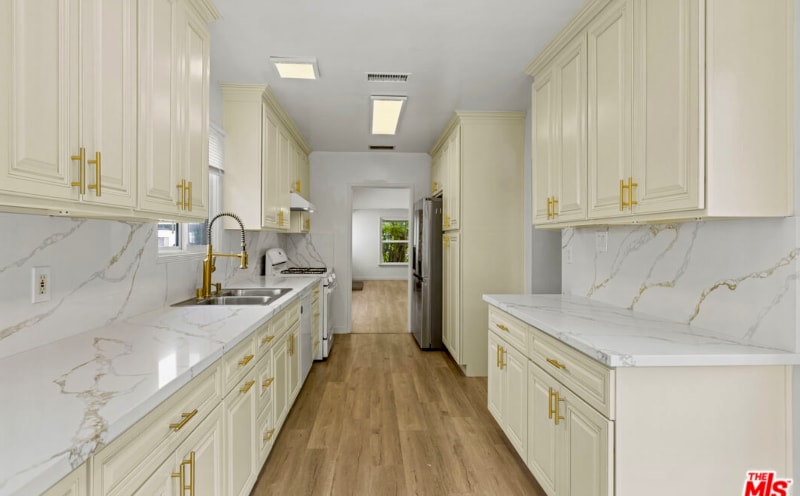 Building Photo - 1511 Edris Dr