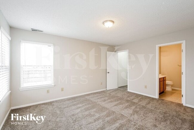 Building Photo - 189 Harts Ford Way