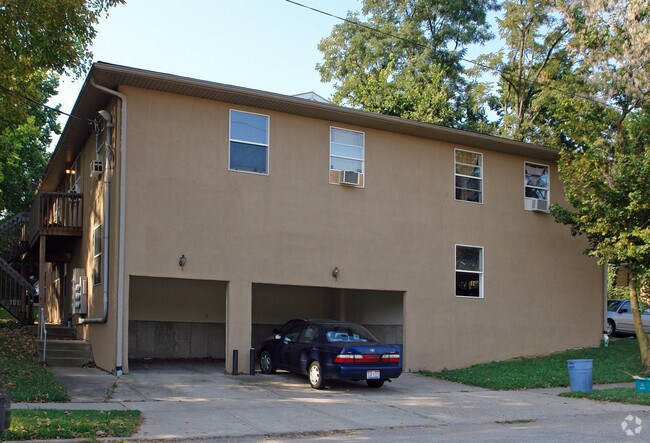 Building Photo - 3262 Glendora Ave