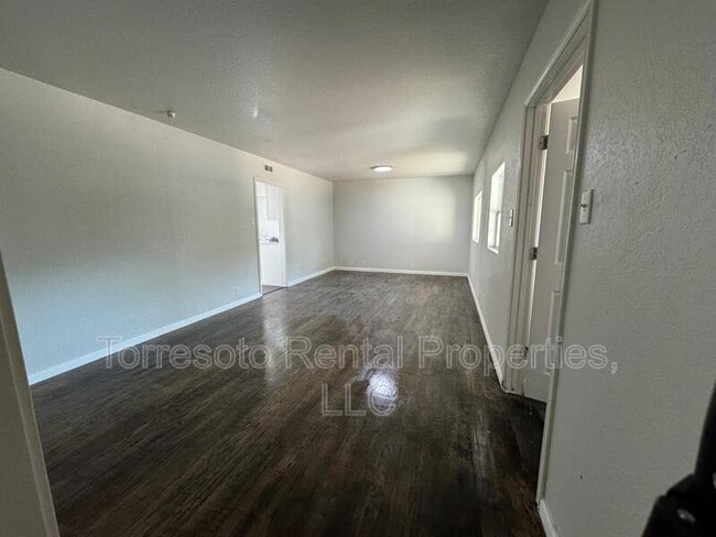 Building Photo - 152 Shadwell Dr