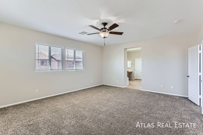 Building Photo - 1009 Barron Creek Ave