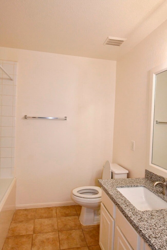 Building Photo - 13070 Lawsons Creek Ln