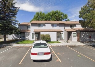 Building Photo - 2867 E 680 N