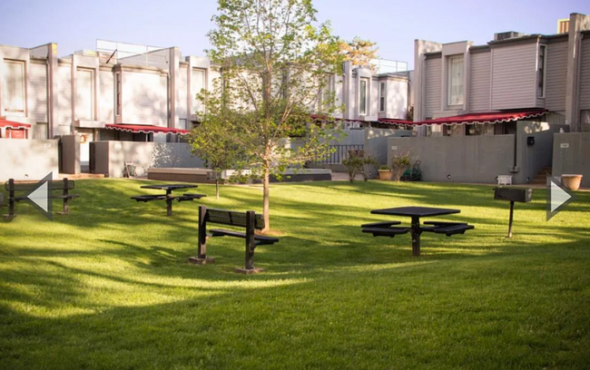 Building Photo - 1 Bedroom Condo in Downtown Tulsa! *Price ...