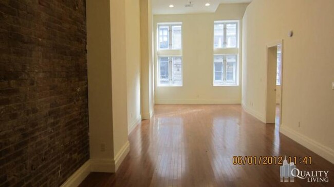 Building Photo - 1 bedroom in NEW YORK NY 10013