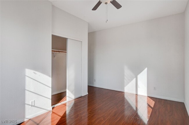 Building Photo - 5066 Silent Valley Ct