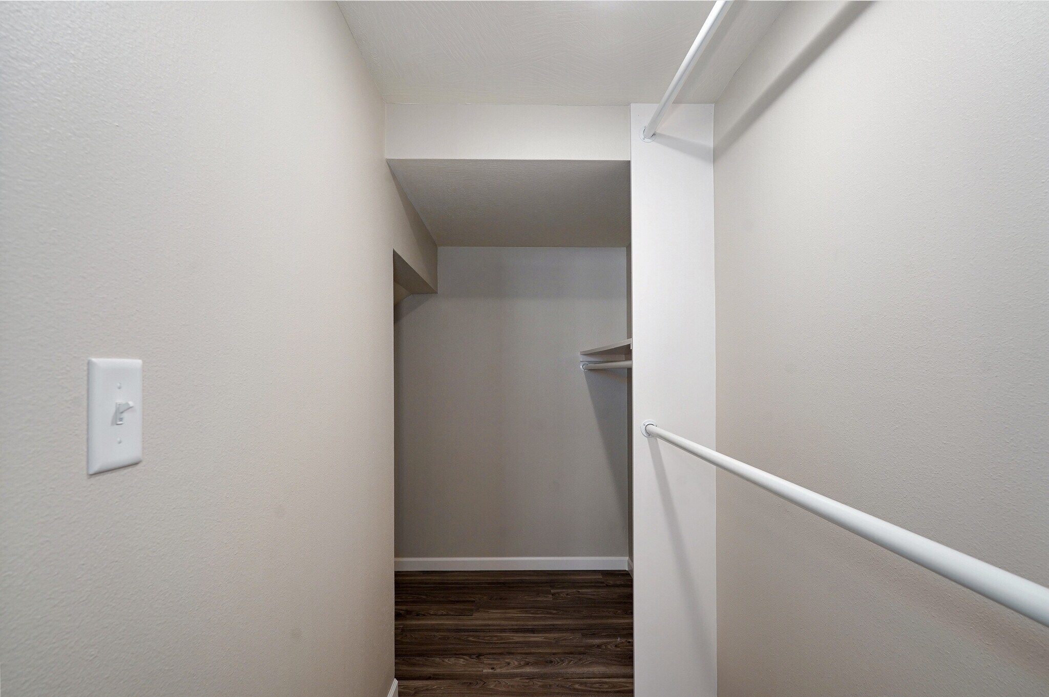 Building Photo - 319 S Florence Ave