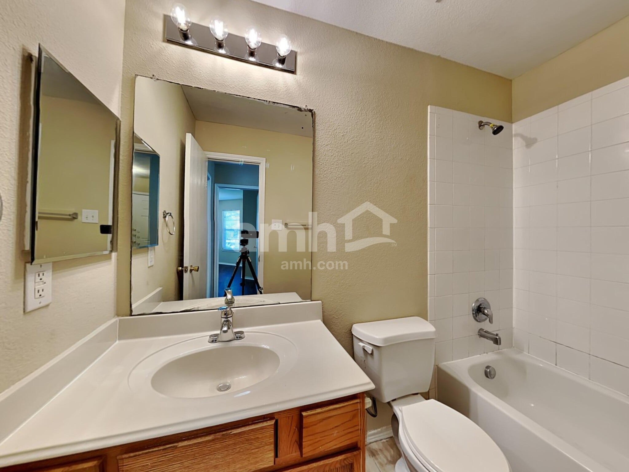 Building Photo - 1408 Eagles Nest Trail
