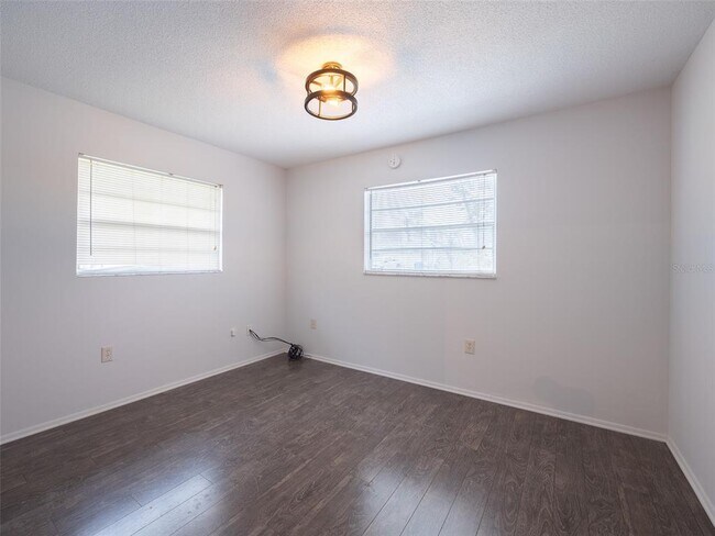 Building Photo - 836 Citrus Rd