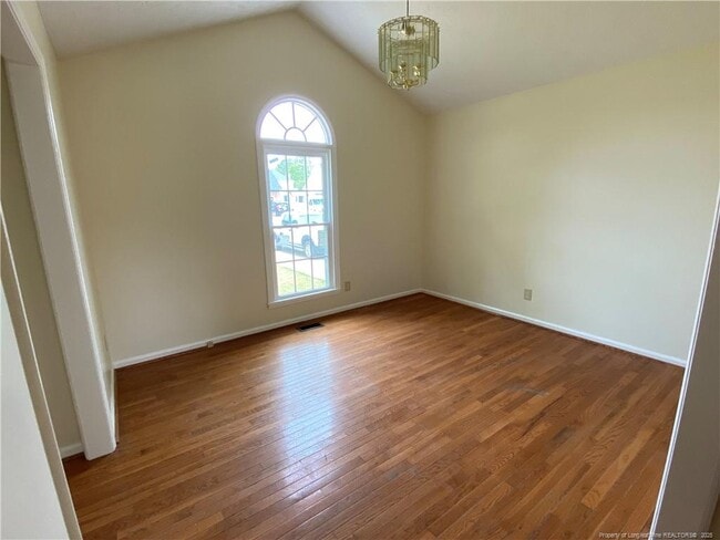 Building Photo - 1175 Helmsley Dr