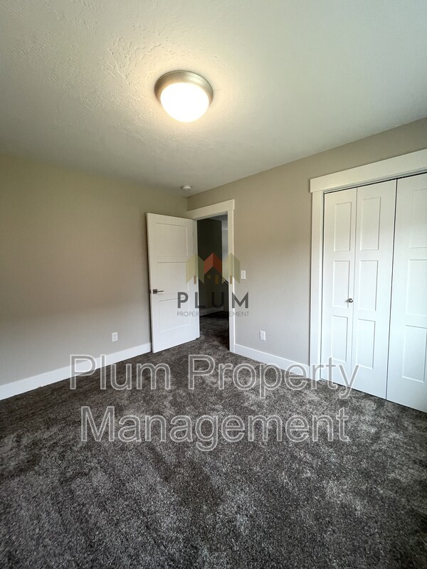 Building Photo - 2708 Koly Ct