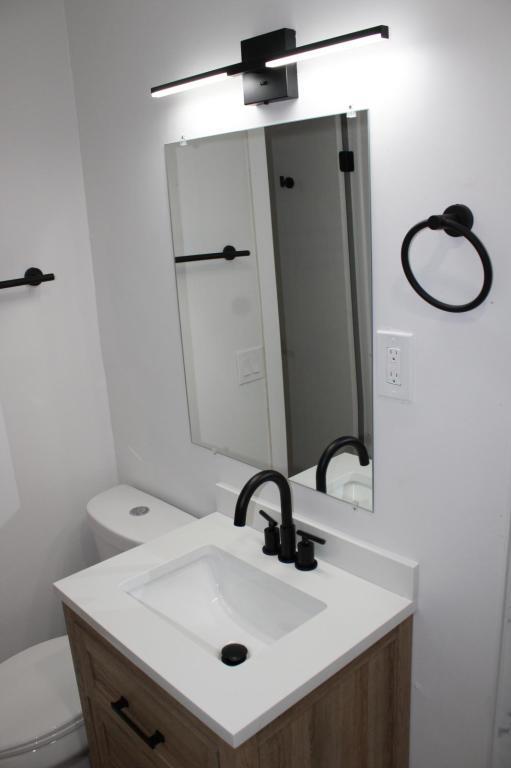 Building Photo - 18008 E 27 St S