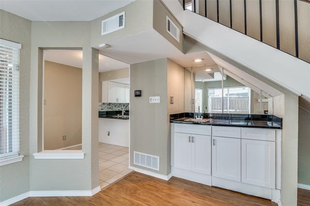 Building Photo - 18040 Midway Rd