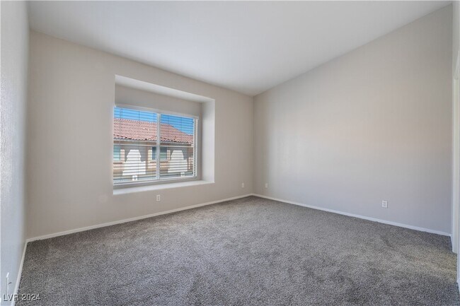 Building Photo - 5000 Red Rock St