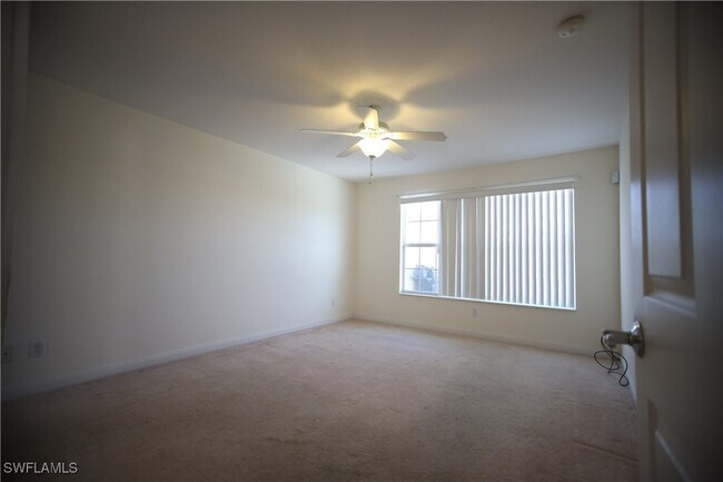 Building Photo - 7558 Rozzini Ln