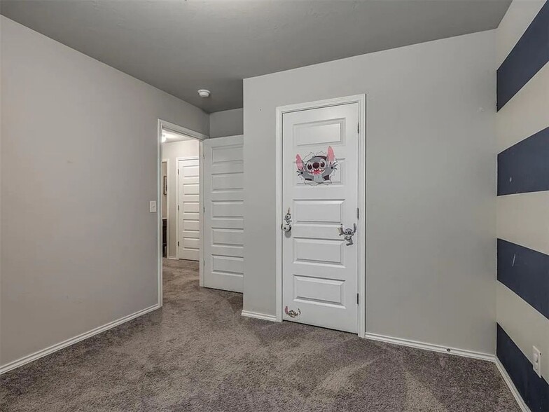 Building Photo - 11609 NW 95th St