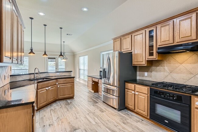 Building Photo - 6609 Carrington Dr