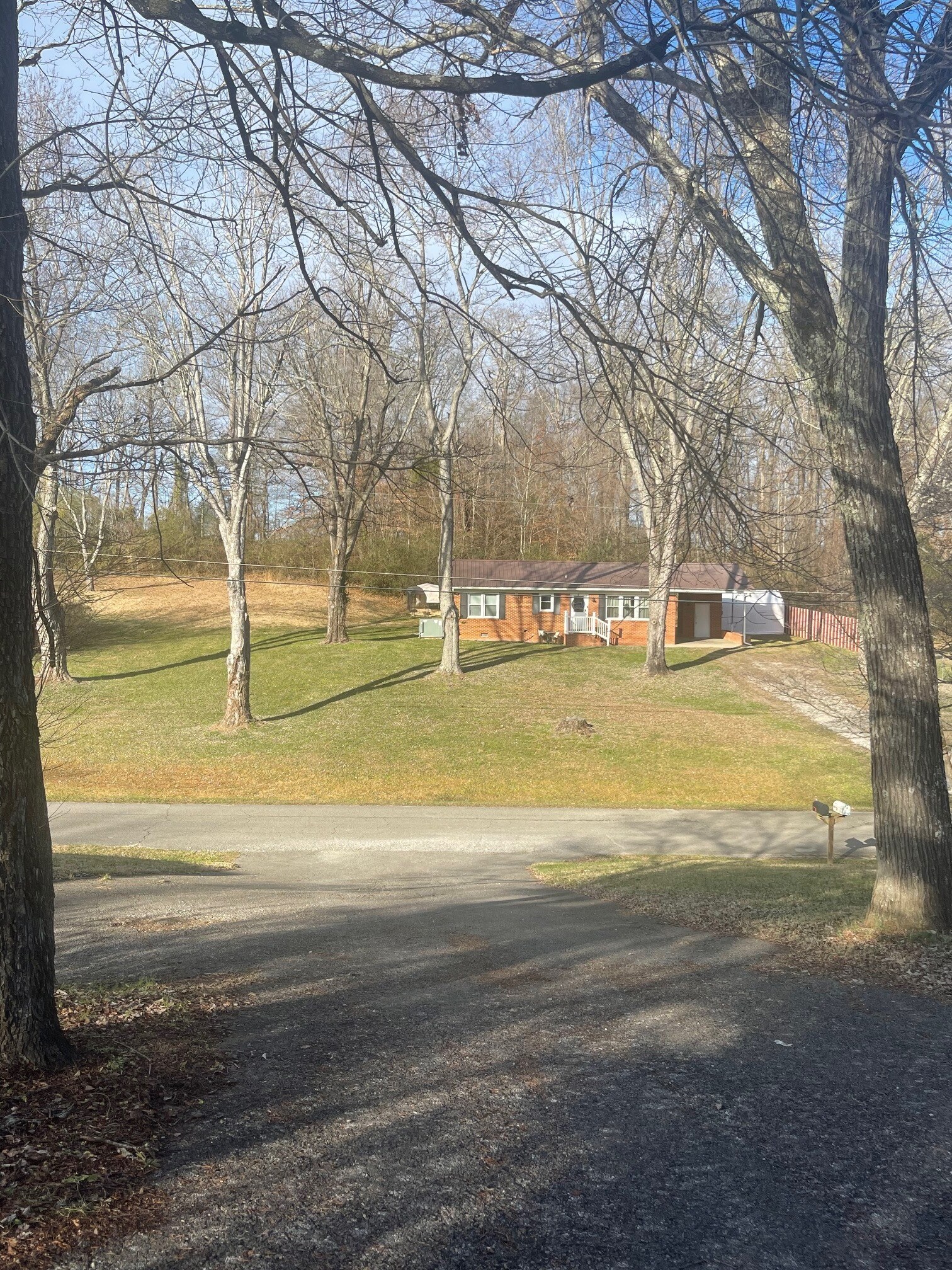 Building Photo - 177 Linda Ave