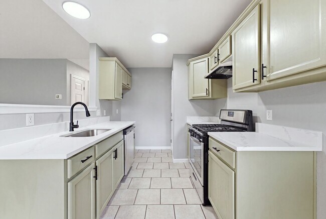 Building Photo - This beautiful ranch-style home