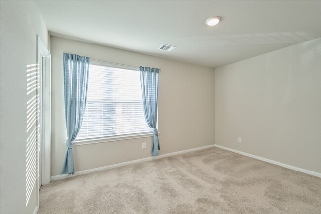 Building Photo - 2460 Shellcracker Dr