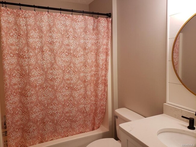 Building Photo - 87 Mountain View Ct