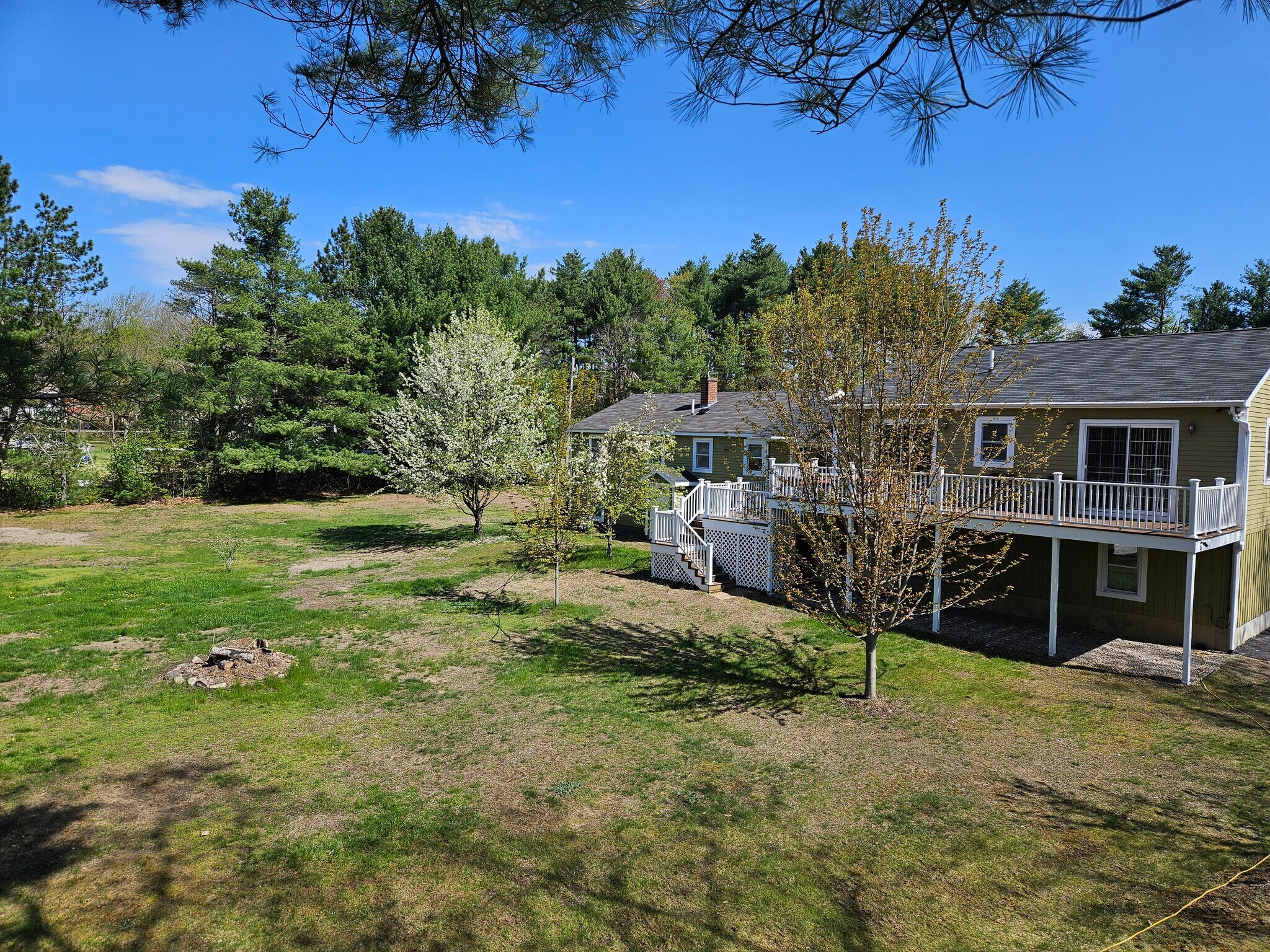 Building Photo - 2 Joshua Dr