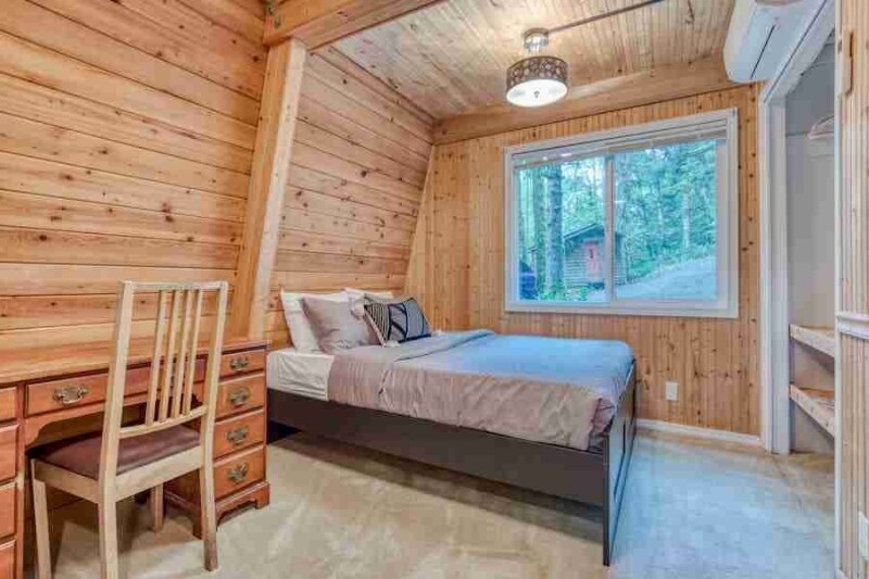 Building Photo - 25625 E Salmon River Rd