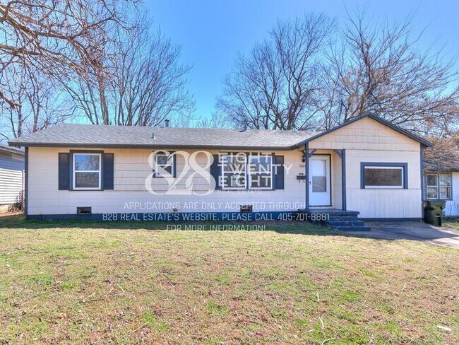 Building Photo - 1/2 OFF 1ST MONTH'S RENT! 3 Bed/1 Bath Single Family Home Available Now! Within 5 miles of TAFB!