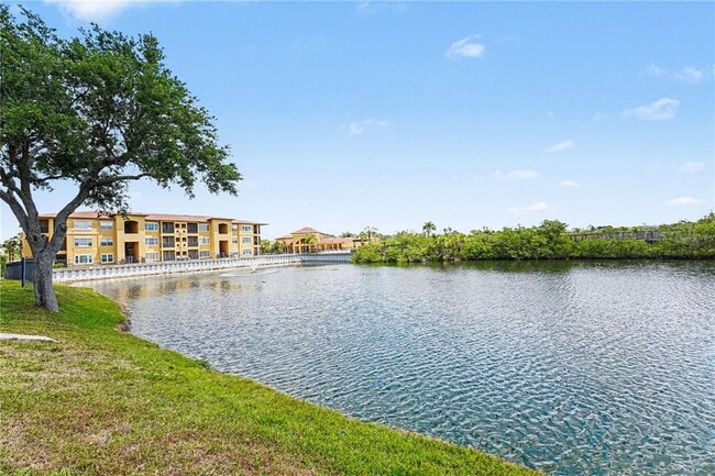 Building Photo - 4333 Bayside Village Dr