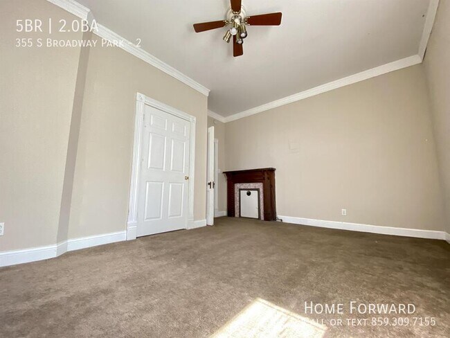 Building Photo - 355 S Broadway Park