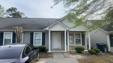 Building Photo - 901 True Street Unit C