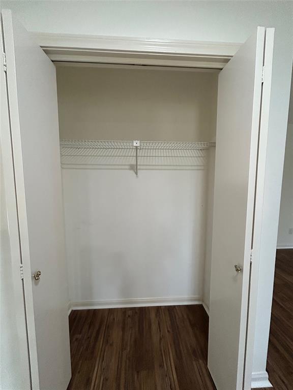 Building Photo - 12755 Mill Ridge Dr