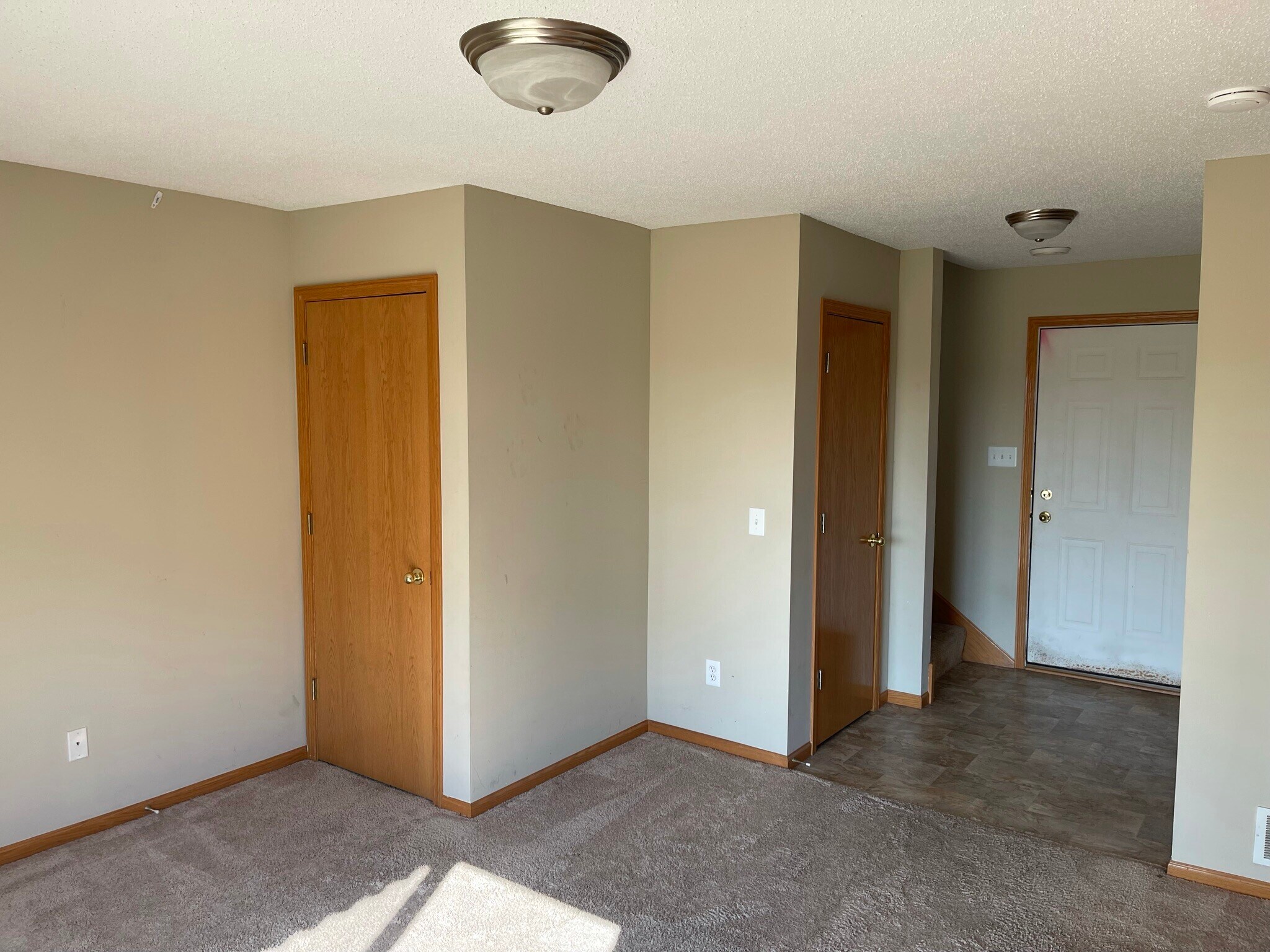 Building Photo - 2015 Brittany Ct